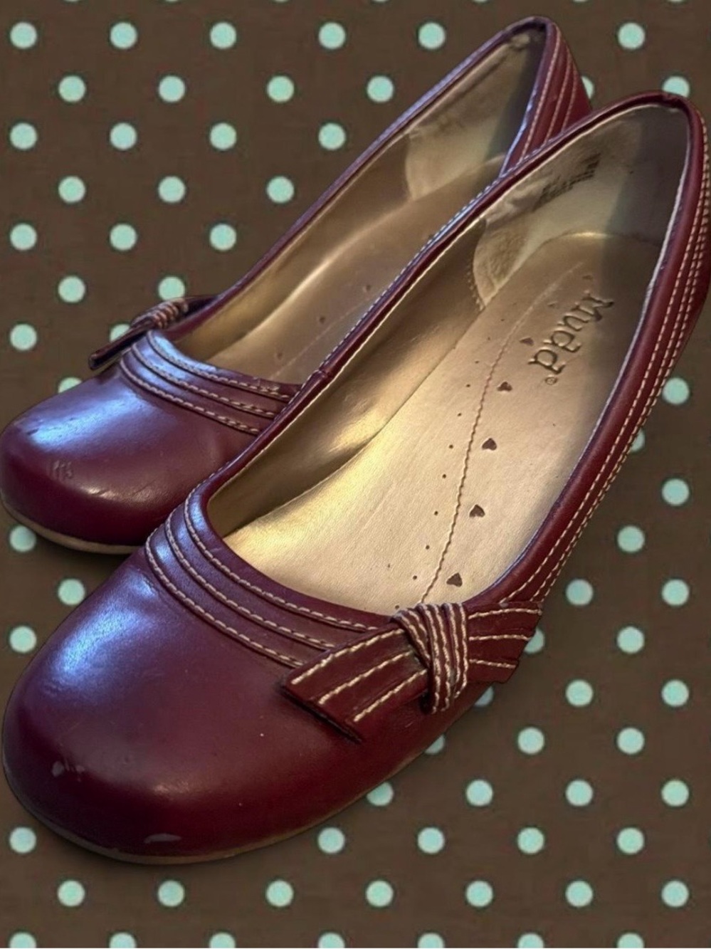 Mudd Women's Burgundy Bow Round-Toe Flats